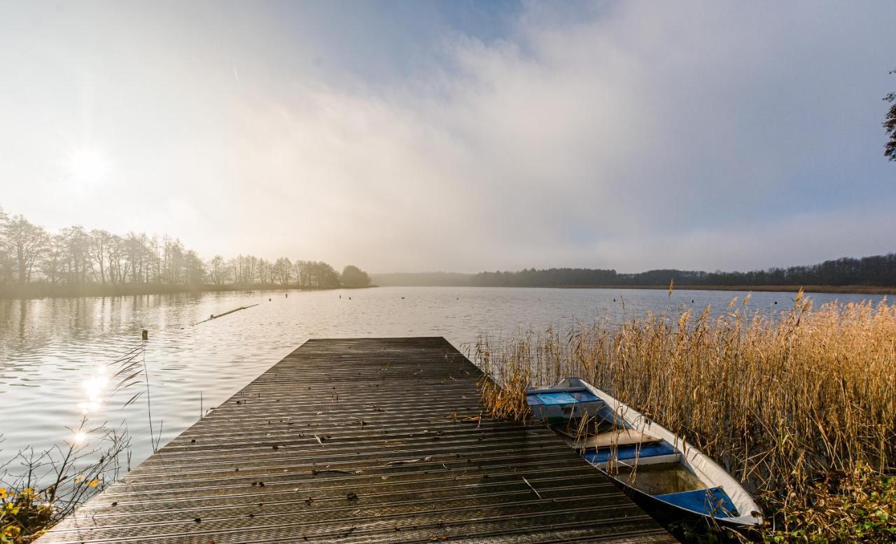 Ferienhaus-See-Sauna-Kamin-Hund Mit E-Ladestation Krakow am See Luaran gambar